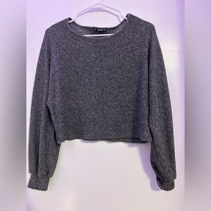 cute cropped sweater great for the fall